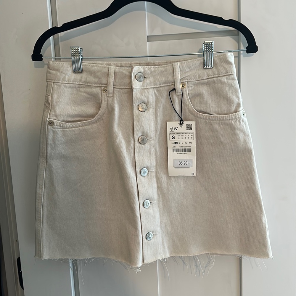 Zara skirt cut off skirt S
